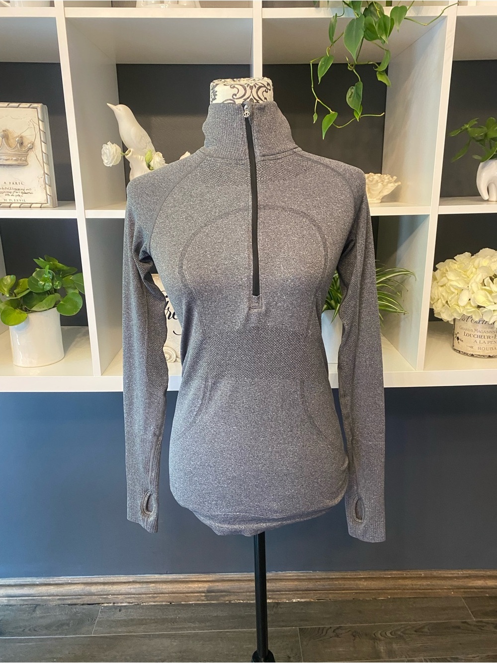 lululemon athletica Heather Gray High-Collar Zip up Size XS